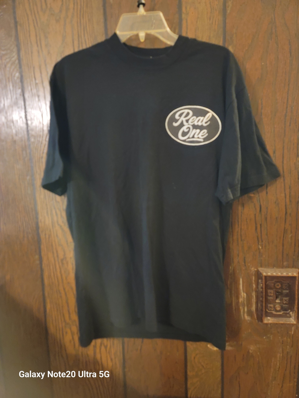 Real One Graphic Short Sleeve Tee in Black